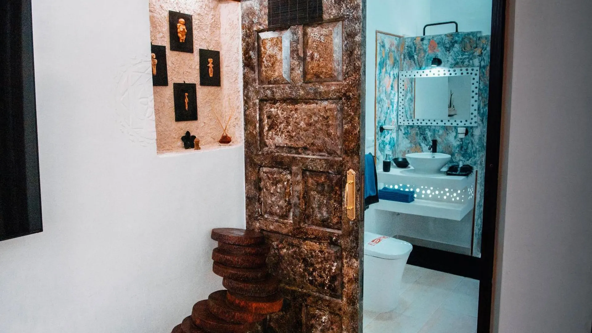 The Essence Of Jakarta Villa Arona
